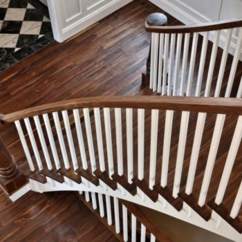 Escaliers en bois franc | Noyer | Huilé | Grade Sélect naturel
